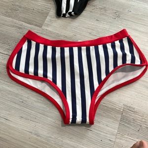 BRAND NEW! Brazilian bikini bottom size L